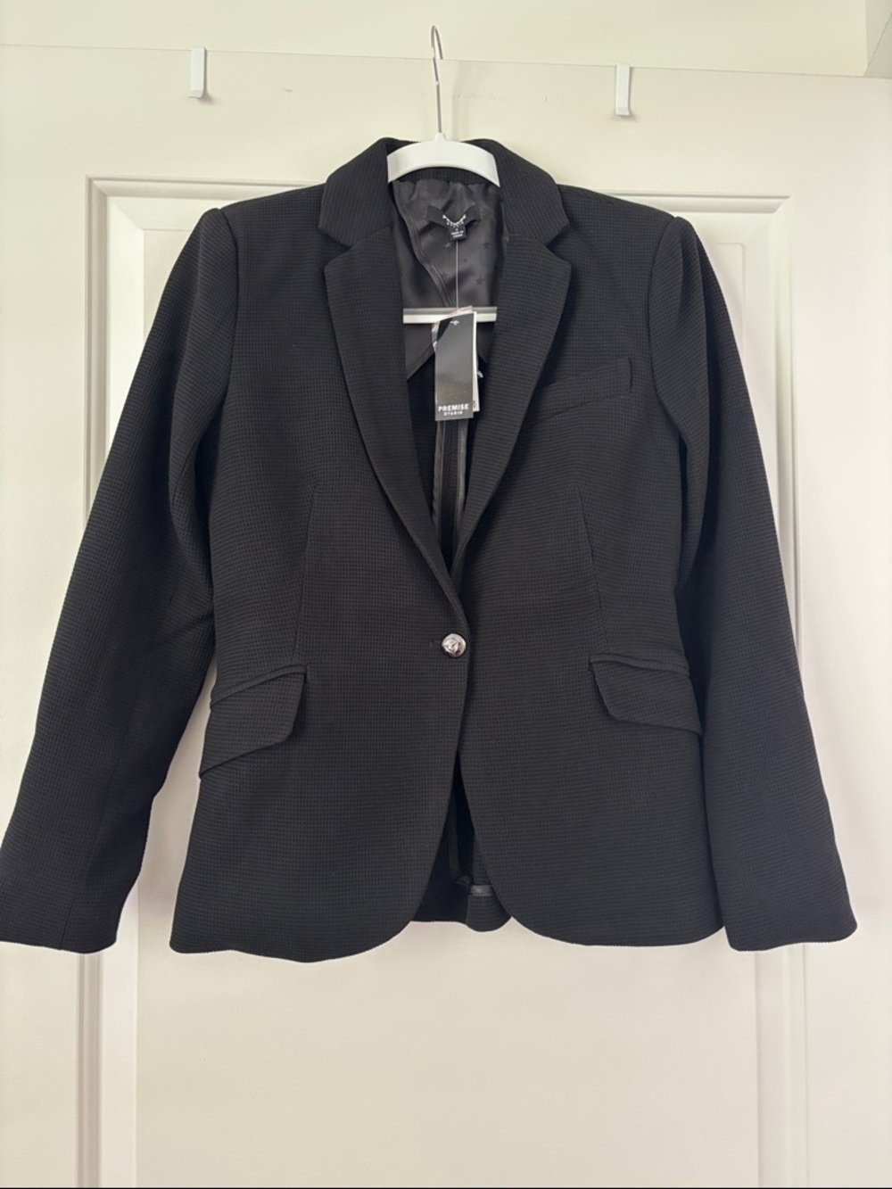 New! Premise black waffle textured knit blazer, size 2